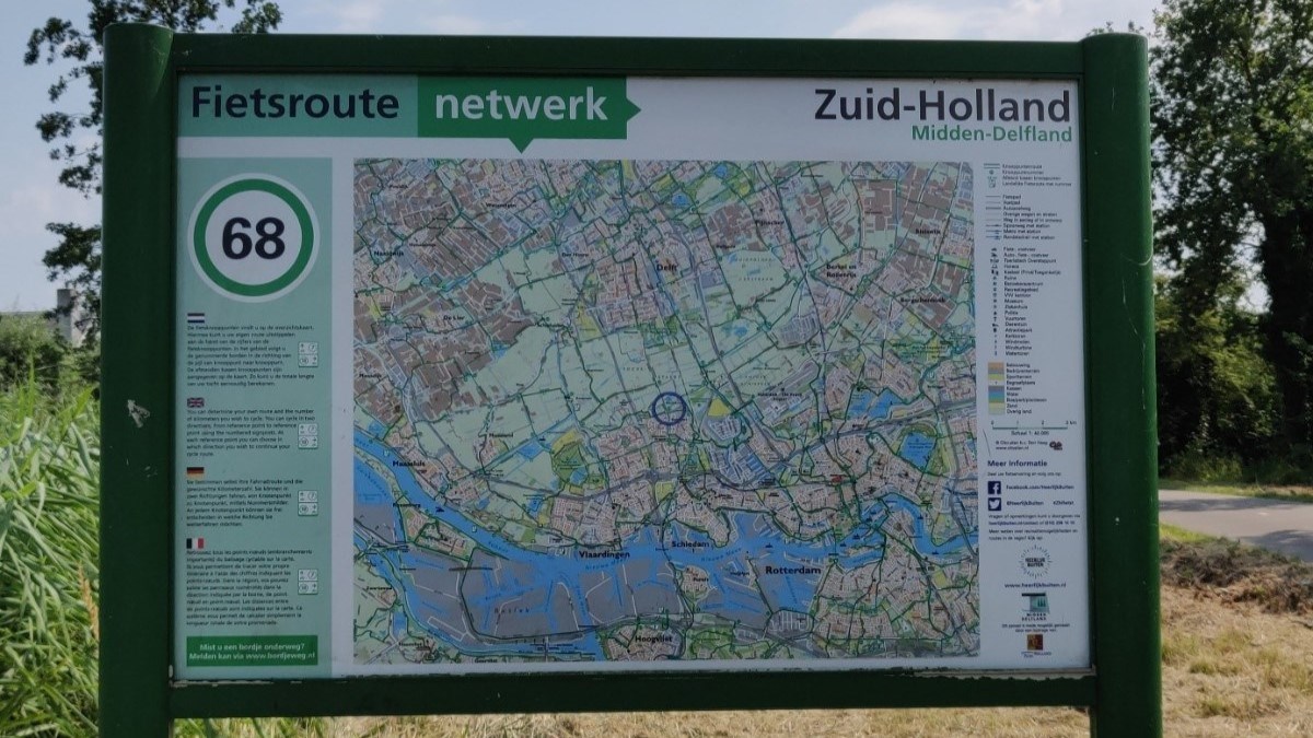 Bord met het Fietsroute netwerk